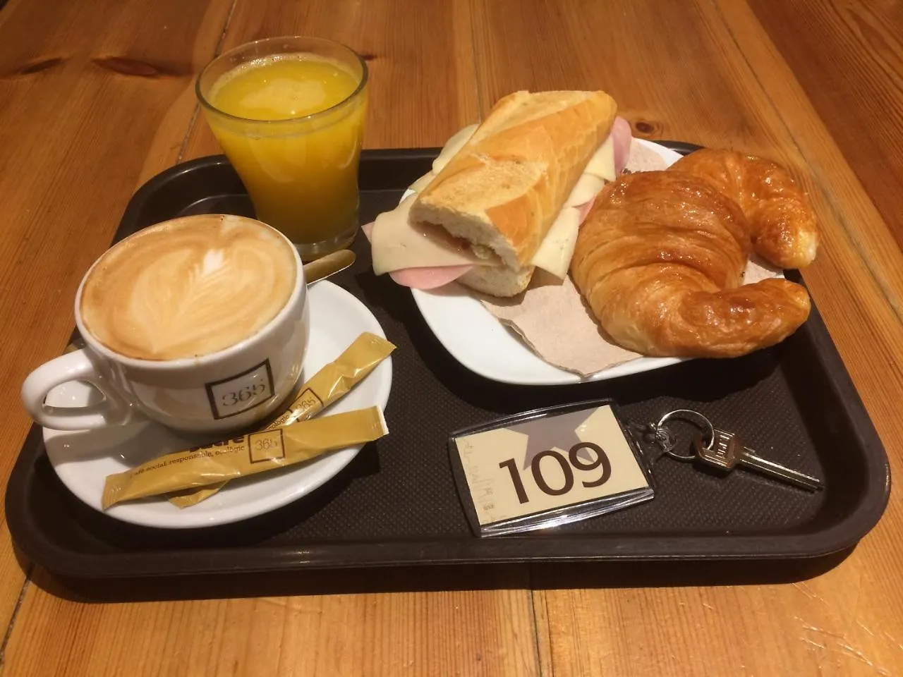 Hotel Aneto Barcellona 0*,  Spagna